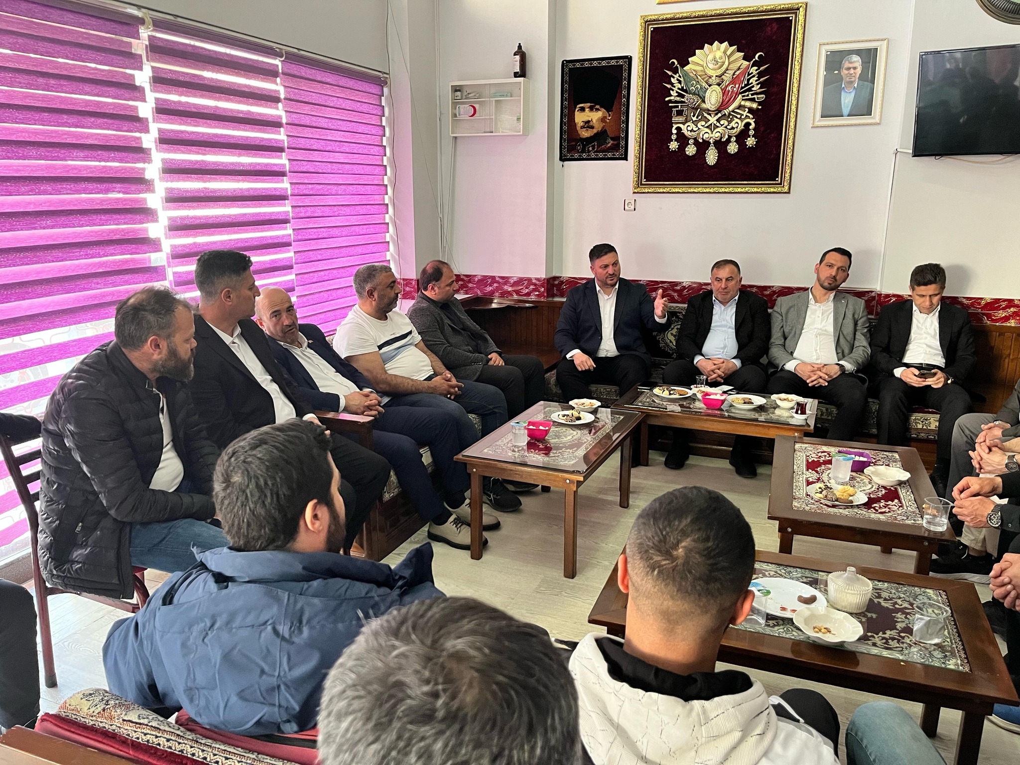 Başkan Feyzullah Torlak’tan Gümüşhaneliler Derneği’ne Ziyaret