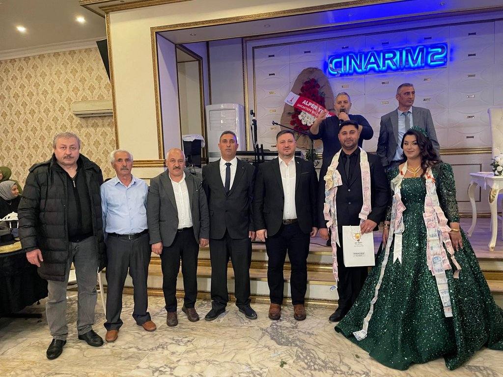 Berdan ve Sıla Çiftinin Nişanına Katıldık