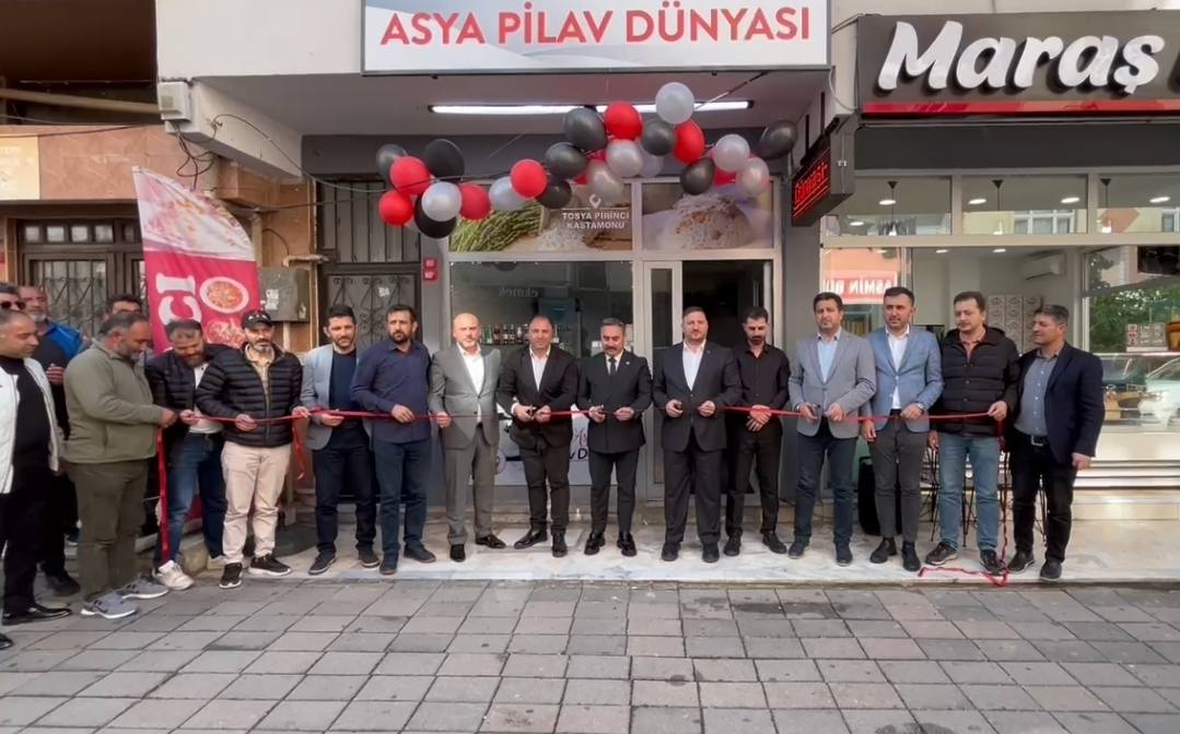 Asya Pilav Dünyası’nın Açılışına Katıldık