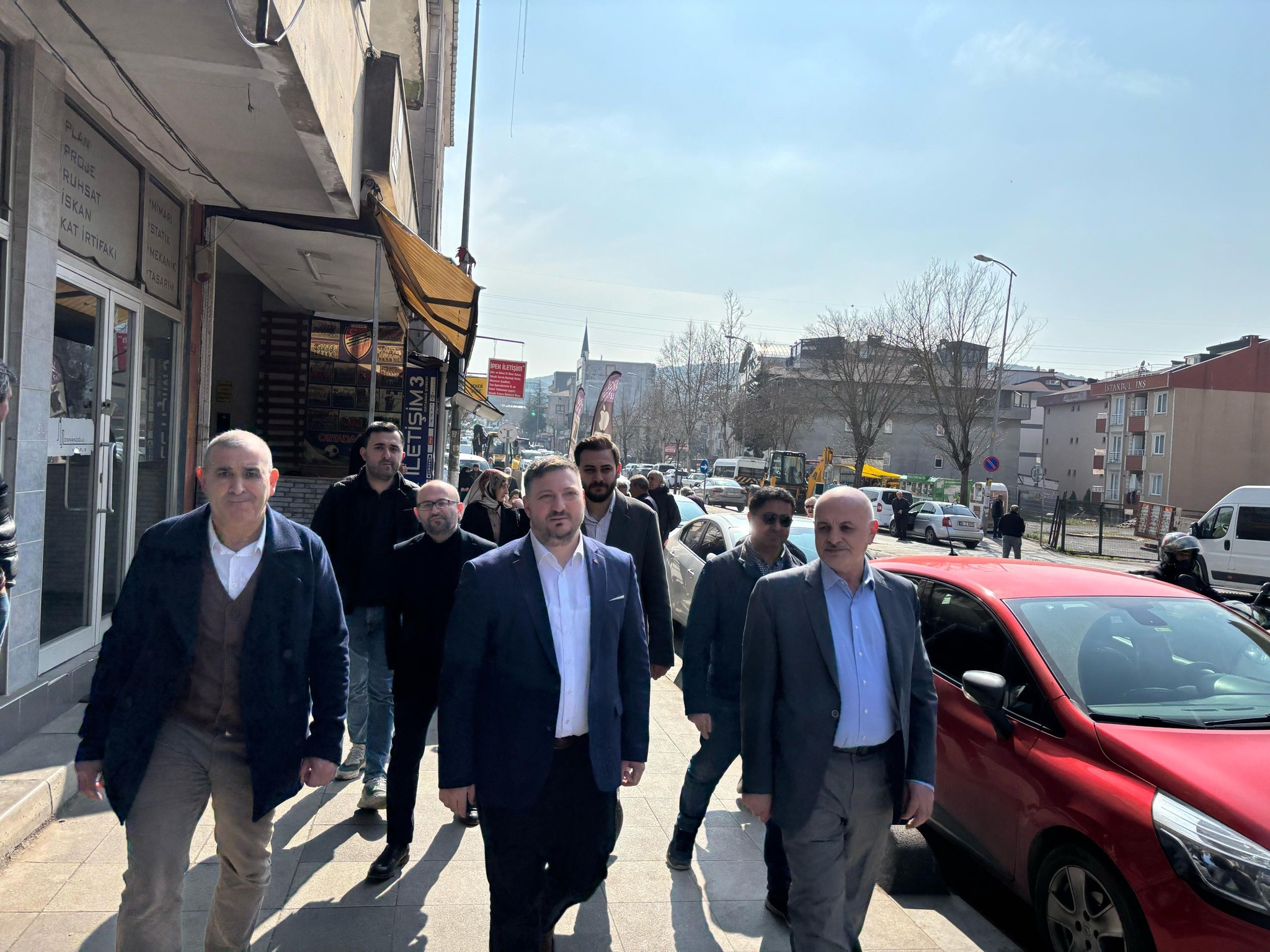 Ramazan ayının bereketini komşularımızla paylaşmaya devam ediyoruz.