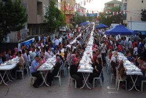 İFTAR SOFRAMIZI EYÜP SULTAN MAHALLEMİZ İLE PAYLAŞTIK